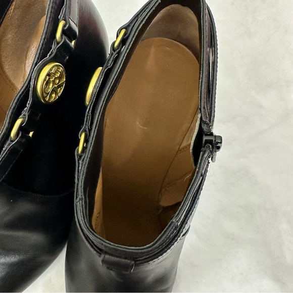 Coach Black Women’s Black Leather Salene Boots w Gold Ankle Bootie Heel Size 10 - Picture 7 of 16